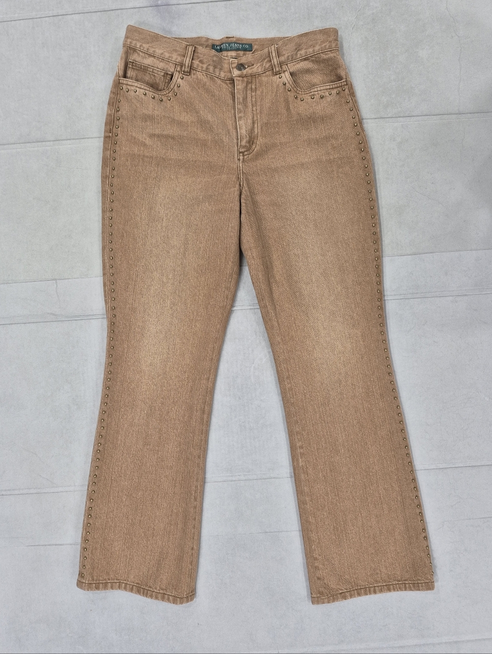 Lauren Jeans Co Jeans women's 8 Petite honey brown Cotton stud detail bootcut